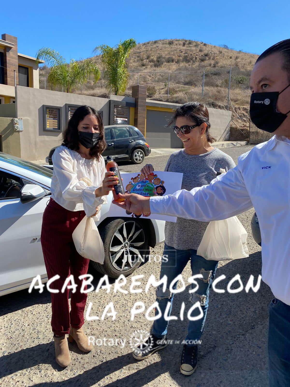 Entrega de apoyo comunitario